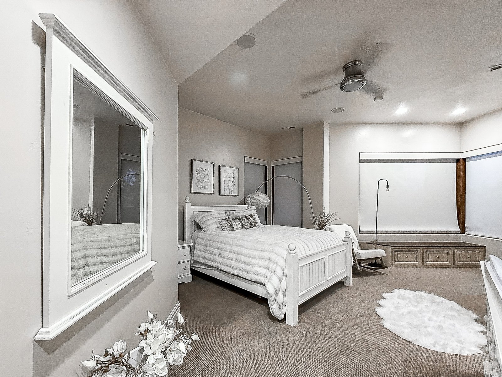 Guest bedroom with window seat