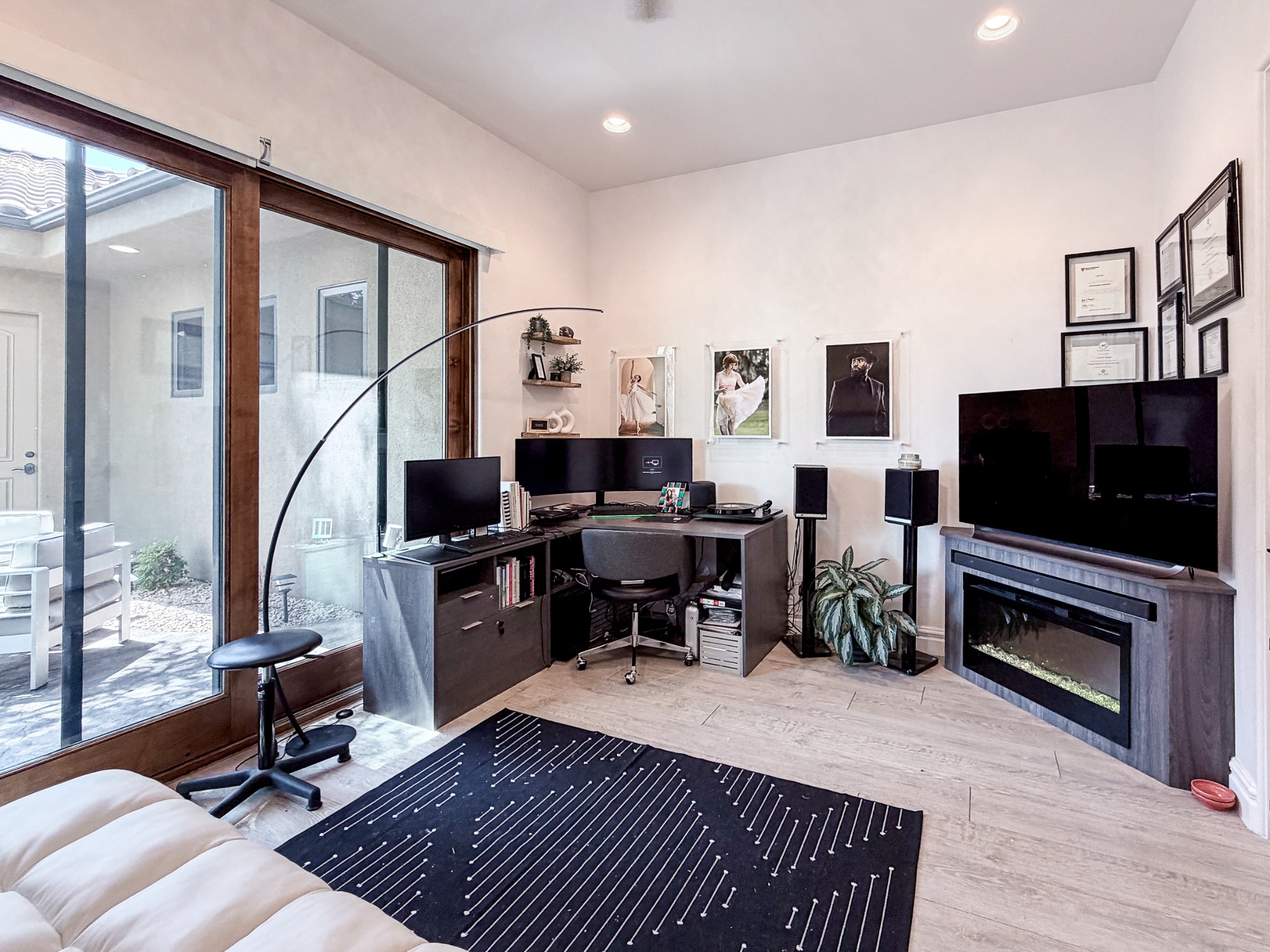 Flexible bedroom or private office with fireplace